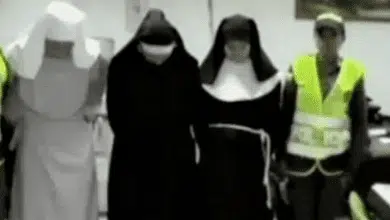 התחפשו לנזירות כדי להבריח סמים