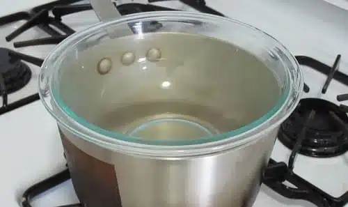 מתכון להכנת חמאת קנאביס קוקוס טבעונית
