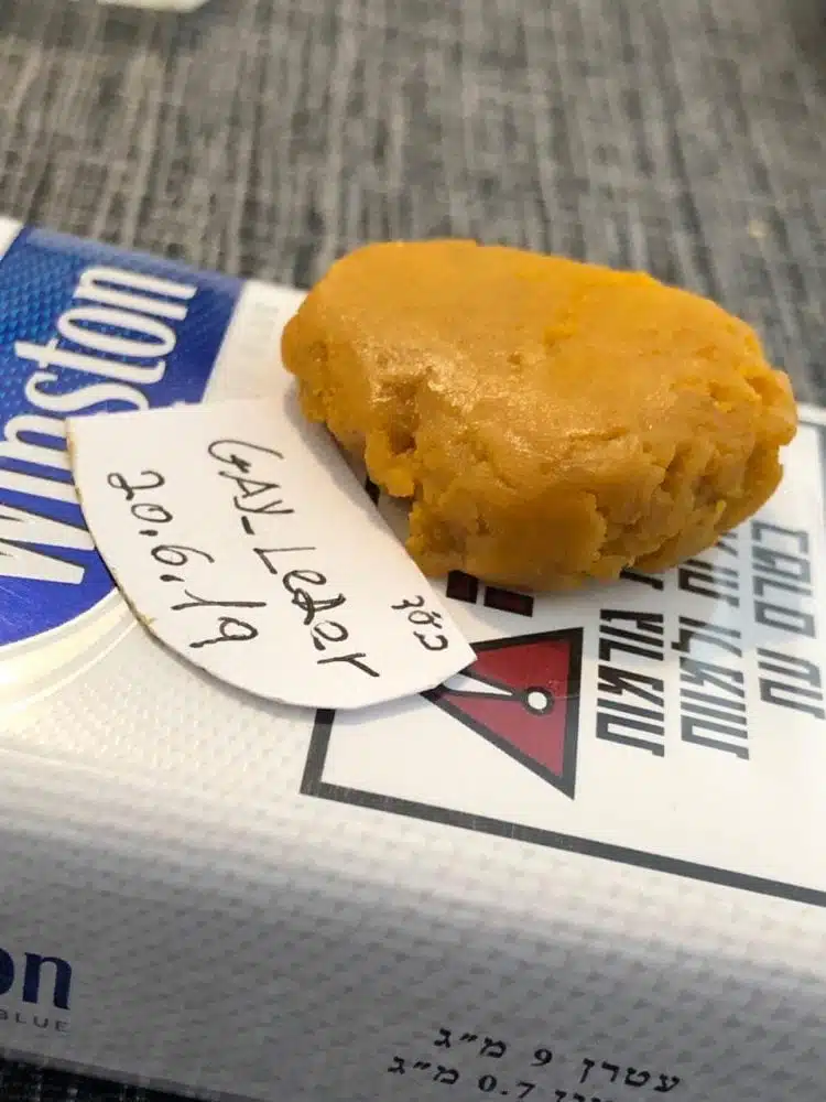 שעוות 'קראמבל' בישראל, מתוך 'ישראגראס'